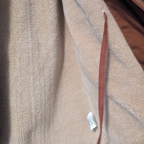 Coat - Picture 3 of 5